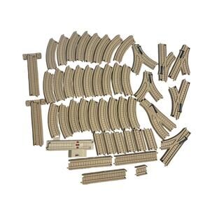 Thomas The Train & Friends Track Pieces Curved and Straight Lot Tan 2009